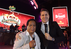 sosimo celebró con Paco Bazan 00 full ritmo