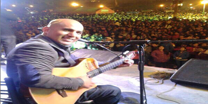 RAUL GOMEZ, la guitarra esencial del DÚO AYACUCHO
